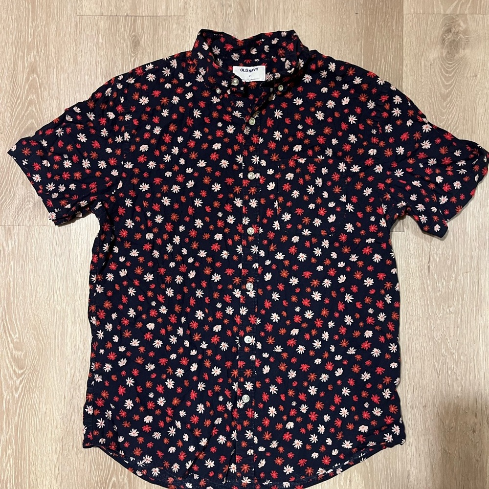 Old Navy Blue and Red Casual Button Down Shirt